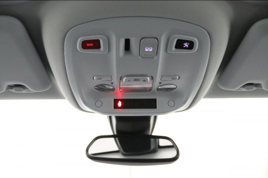 Peugeot 308 SW CARPLAY*130PK*PANO*NAVI*CAMERA*HAAK*CRUISE*ECC*