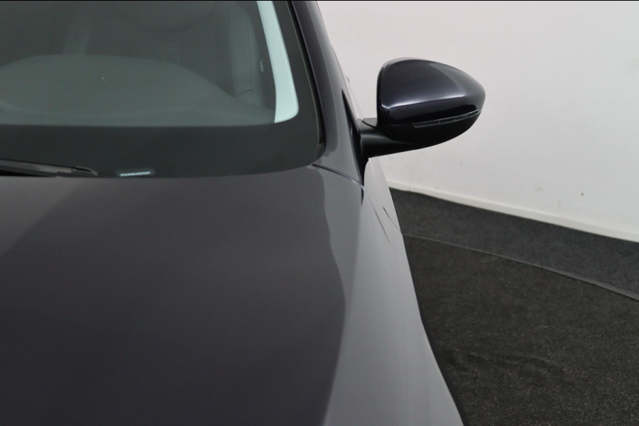Peugeot 308 SW CARPLAY*130PK*PANO*NAVI*CAMERA*HAAK*CRUISE*ECC*
