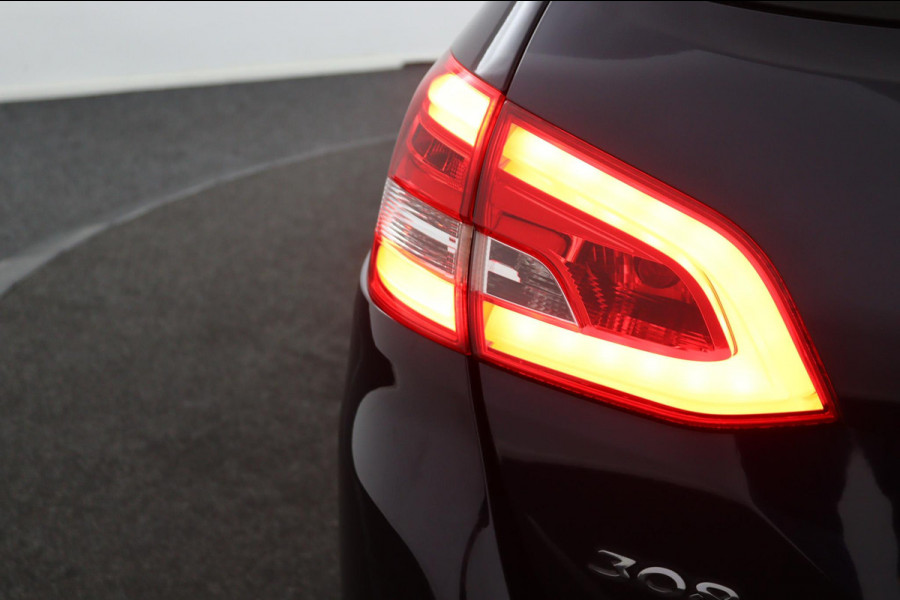 Peugeot 308 SW CARPLAY*130PK*PANO*NAVI*CAMERA*HAAK*CRUISE*ECC*