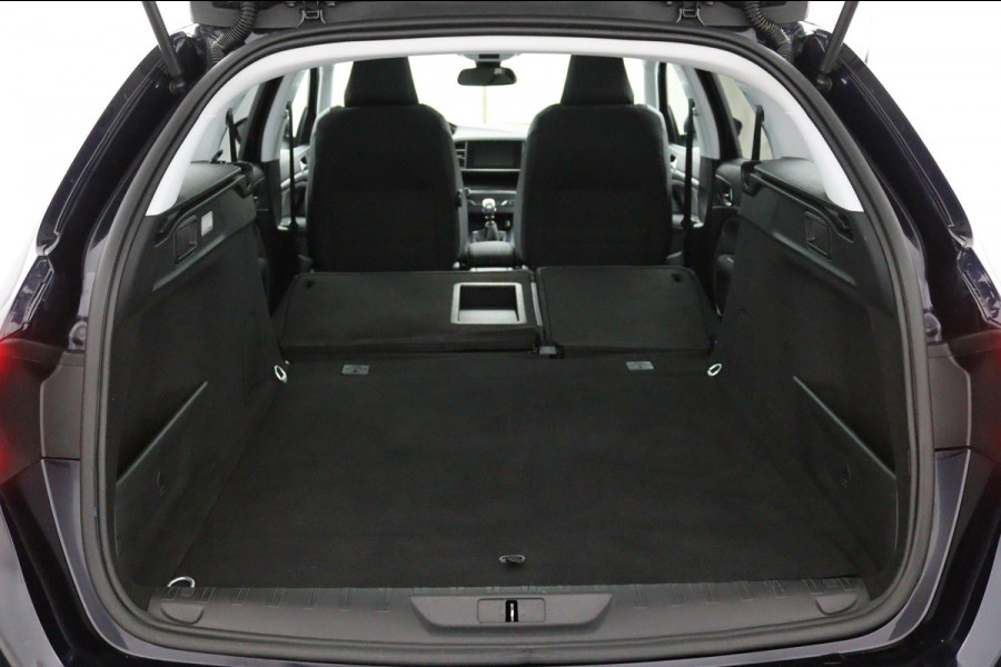 Peugeot 308 SW CARPLAY*130PK*PANO*NAVI*CAMERA*HAAK*CRUISE*ECC*