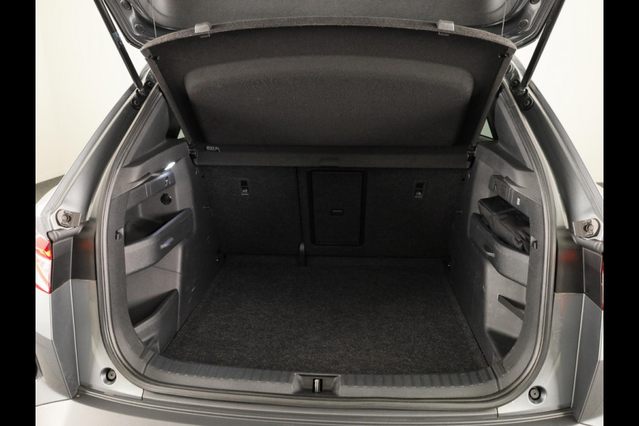 Škoda Elroq 60 Sportline 204pk | Navigatie | Keyless entry | Parkeercamera | Adaptieve cruise controle | Stoelverwarming | Parkeersensoren voor en achter