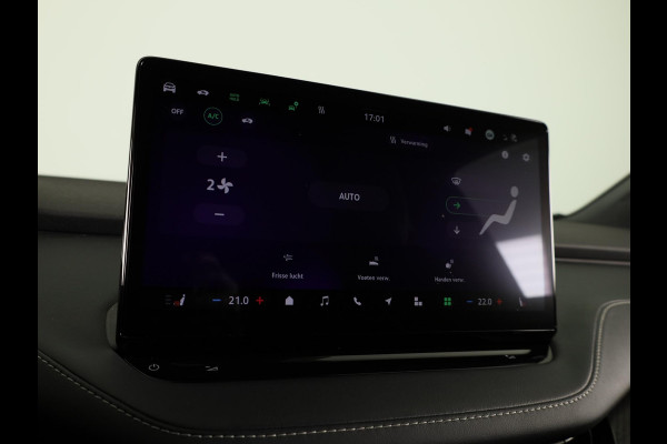 Škoda Elroq 60 Sportline 204pk | Navigatie | Keyless entry | Parkeercamera | Adaptieve cruise controle | Stoelverwarming | Parkeersensoren voor en achter