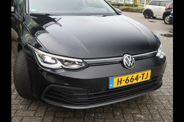 Volkswagen Golf 1.5 TSI Life Business Navi / LED /Camera / Trekh / Climate BTW auto