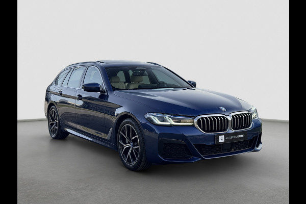 BMW 5 Serie Touring 530e M-Sport | Pano | Trekhaak | Laser | Head Up | Driving Assist Pro | Keyless | Dealer onderhouden | 1e eig.