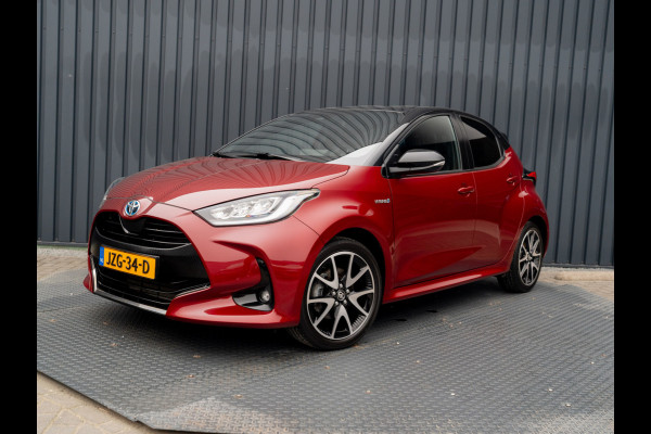 Toyota Yaris 1.5 Hybrid Executive | Bi-Tone | 17'' | Stoelverw. | Apple Carplay/ Android Auto | Prijs Rijklaar!!