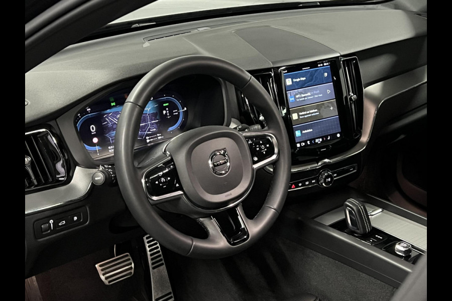 Volvo XC60 2.0 T6 Plug-in hybrid AWD R-Design Open dak | 360 camera | Cruise control | Stoelventilatie | Stuur-/stoelverwarming | Carplay