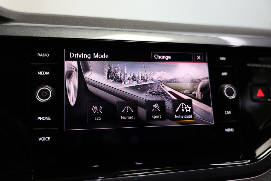 Volkswagen Polo 2.0 TSI GTI VIRTUAL 22.000 km PANO CARPLAY ACC STOELVW '20