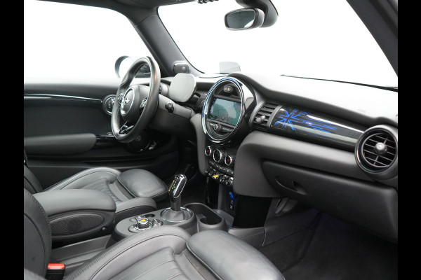 MINI Mini Electric Yours 33 kWh 184pk | Panodak | Head Up | Harman / Kardon | Camera | Lederen Sportstoelen Verwarmd | Keyless | Apple Carplay | Cruise Control | LED Koplampen | Virtual | Navigatie | DAB |