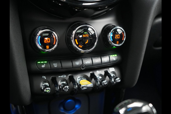 MINI Mini Electric Yours 33 kWh 184pk | Panodak | Head Up | Harman / Kardon | Camera | Lederen Sportstoelen Verwarmd | Keyless | Apple Carplay | Cruise Control | LED Koplampen | Virtual | Navigatie | DAB |