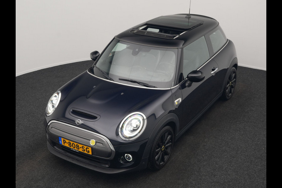 MINI Mini Electric Yours 33 kWh 184pk | Panodak | Head Up | Harman / Kardon | Camera | Lederen Sportstoelen Verwarmd | Keyless | Apple Carplay | Cruise Control | LED Koplampen | Virtual | Navigatie | DAB |