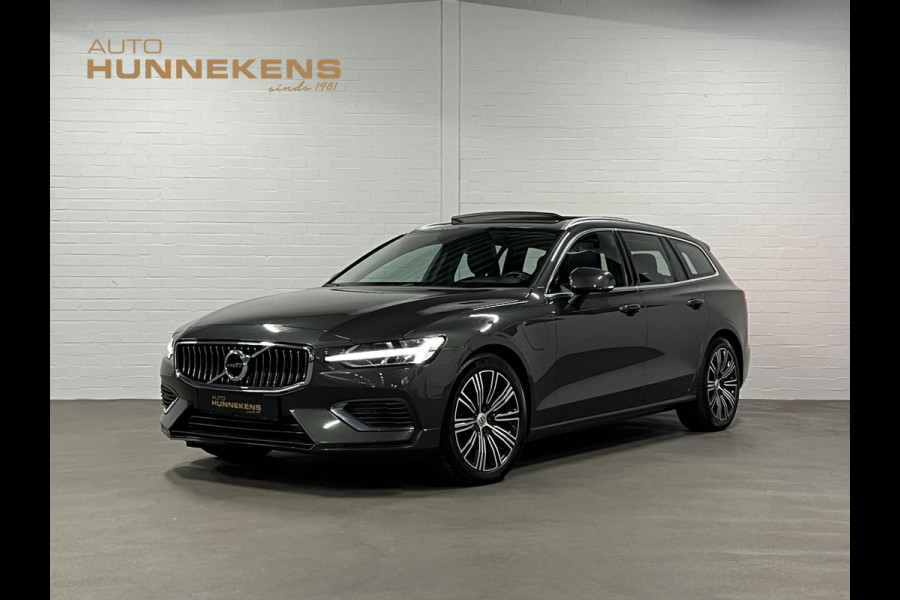 Volvo V60 2.0 T6 Recharge AWD Inscription Open dak | Stuur-/stoelverwarming | Achteruitrij camera | Harman Kardon | Cruise control | Carplay
