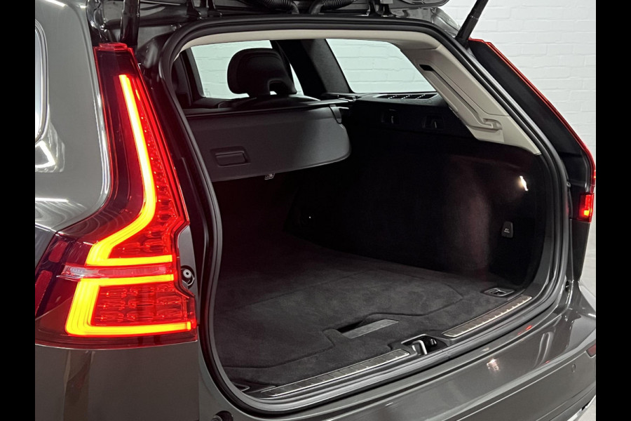 Volvo V60 2.0 T6 Recharge AWD Inscription Open dak | Stuur-/stoelverwarming | Achteruitrij camera | Harman Kardon | Cruise control | Carplay