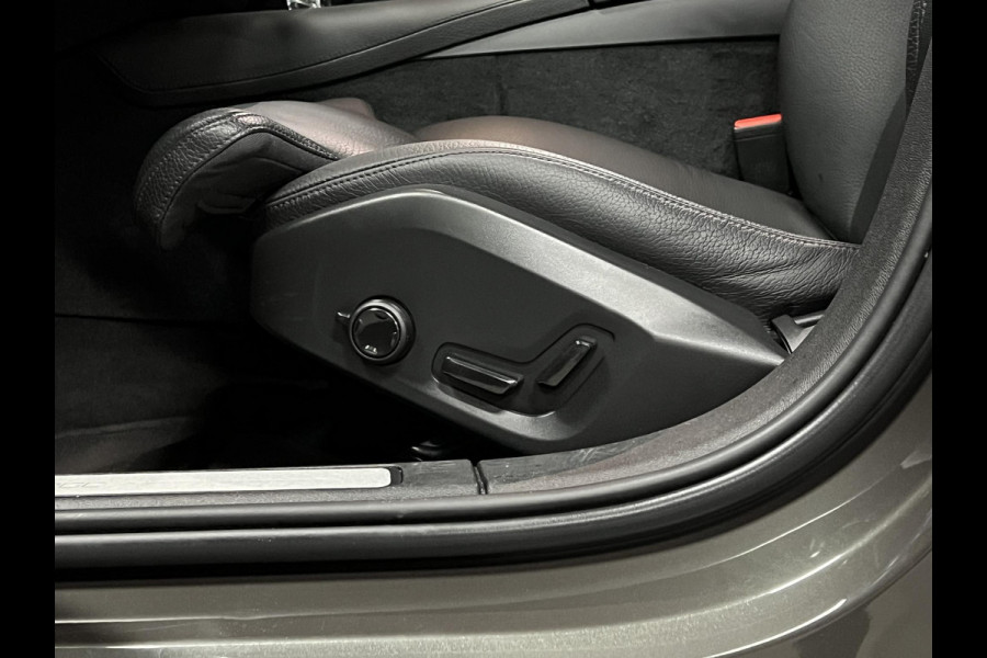 Volvo V60 2.0 T6 Recharge AWD Inscription Open dak | Stuur-/stoelverwarming | Achteruitrij camera | Harman Kardon | Cruise control | Carplay