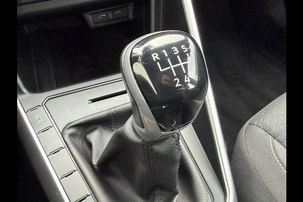 Volkswagen Polo 1.0 TSI Led PDC V+A Carplay Navi Adapt Cruise DAB+ Airco Digital Dash All-Season