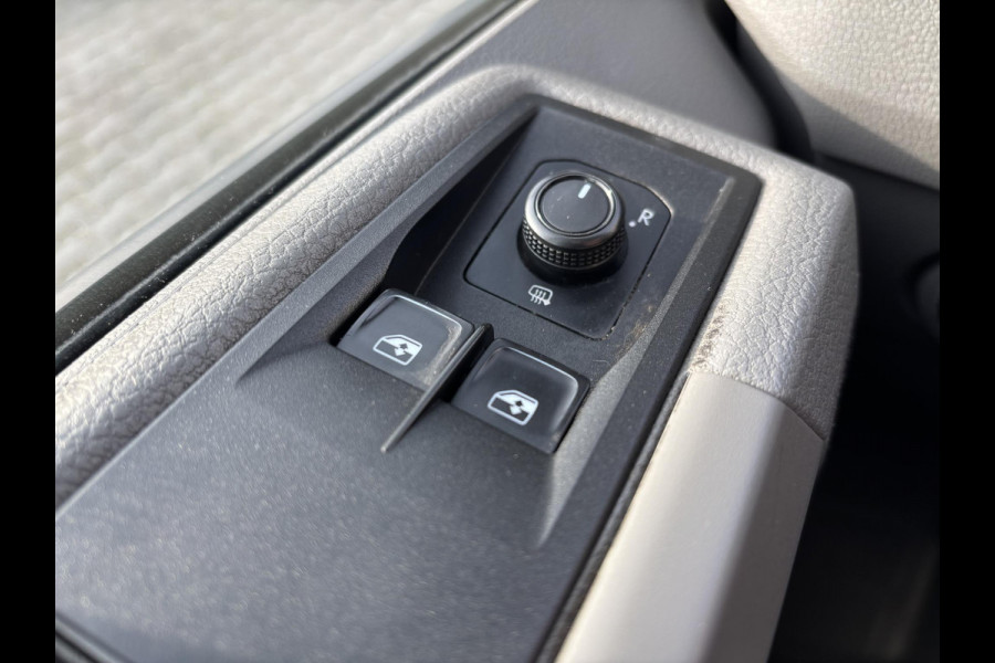 Volkswagen Crafter 2.0 TDI L4H3*A/C*CRUISE*CAM*CARPLAY*3PERS*IMPERIAA