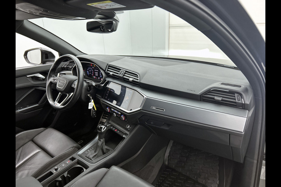 Audi Q3 35 TFSI S edition (Dealer OnderH, Navi, Carplay, StoelV, Leder, Lane Assist, Addapt Cruise, Etc)