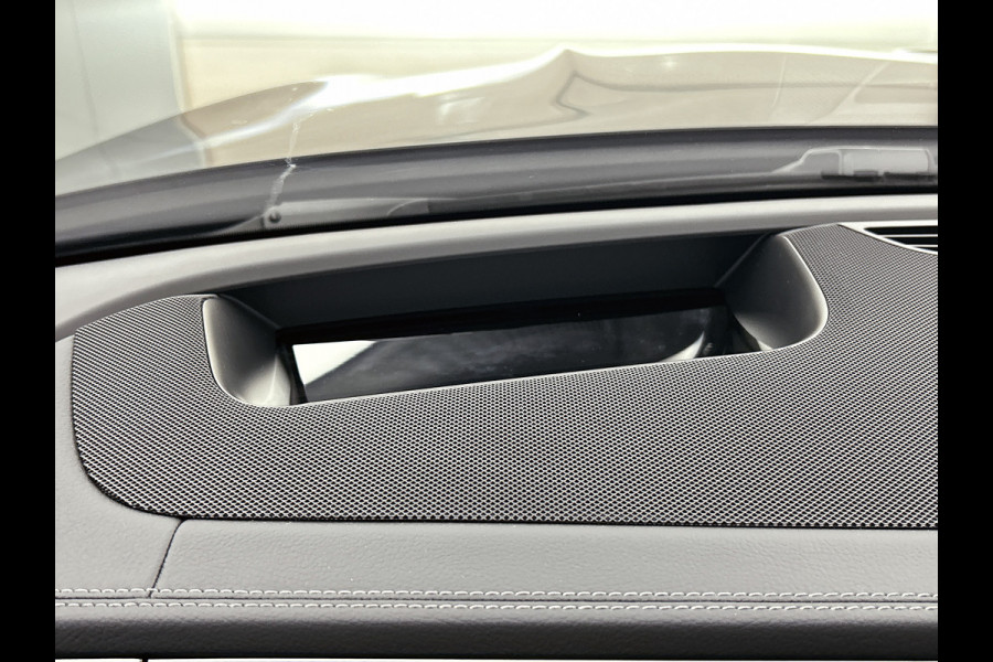 Mercedes-Benz GLE coupe AMG 53 Hybrid 4MATIC+ Premium Plus Gesmede AMG velgen 22 inch.| Panoramadak| Alarm klasse 3/5 | Trekhaak | zeer veelopties Inclusief 24 maanden Mercedes-Benz Certified garantie voor Europa.