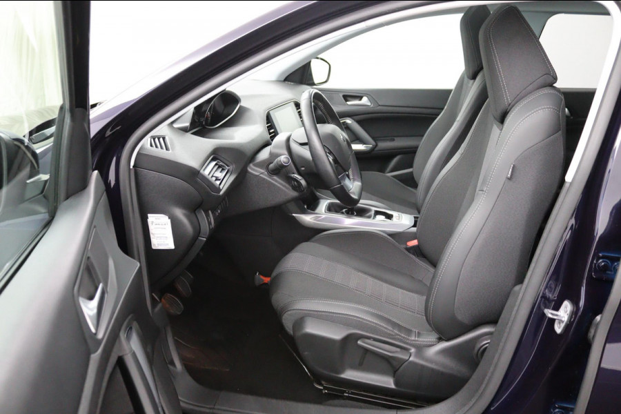 Peugeot 308 SW 1.2 *130PK*ECC*CRUISE*CAM*HAAK*CARPLAY*PANO*