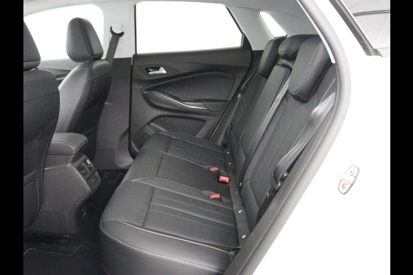 Opel Grandland X 1.6 Turbo Hybrid Elegance | Stoelventilatie | Leder | Trekhaak | 360 Camera | Carplay | Stoelverwarming | Navigatie | Full LED | Cruise control | Bluetooth | Climate control | PHEV | Plug In