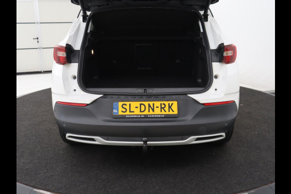 Opel Grandland X 1.6 Turbo Hybrid Elegance | Stoelventilatie | Leder | Trekhaak | 360 Camera | Carplay | Stoelverwarming | Navigatie | Full LED | Cruise control | Bluetooth | Climate control | PHEV | Plug In