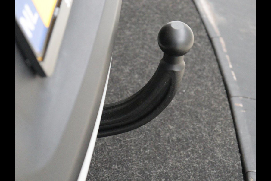 Opel Grandland X 1.6 Turbo Hybrid Elegance | Stoelventilatie | Leder | Trekhaak | 360 Camera | Carplay | Stoelverwarming | Navigatie | Full LED | Cruise control | Bluetooth | Climate control | PHEV | Plug In