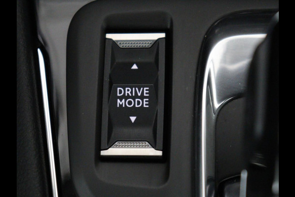 Opel Grandland X 1.6 Turbo Hybrid Elegance | Stoelventilatie | Leder | Trekhaak | 360 Camera | Carplay | Stoelverwarming | Navigatie | Full LED | Cruise control | Bluetooth | Climate control | PHEV | Plug In