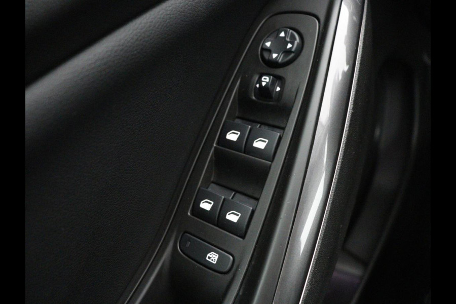 Opel Grandland X 1.6 Turbo Hybrid Elegance | Stoelventilatie | Leder | Trekhaak | 360 Camera | Carplay | Stoelverwarming | Navigatie | Full LED | Cruise control | Bluetooth | Climate control | PHEV | Plug In