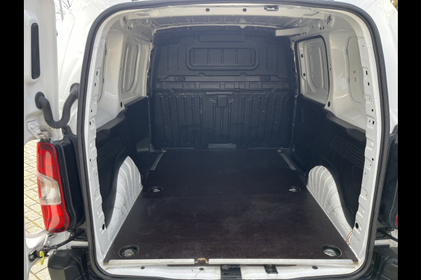 Citroën Berlingo 1.2 PureTech Club 110pk 6-bak BENZINE!