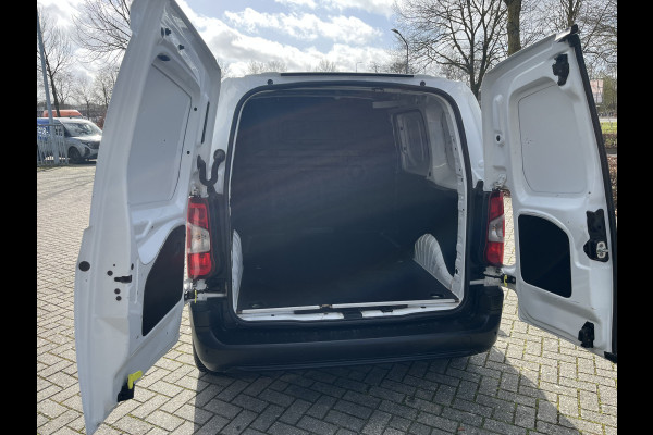 Citroën Berlingo 1.2 PureTech Club 110pk 6-bak BENZINE!