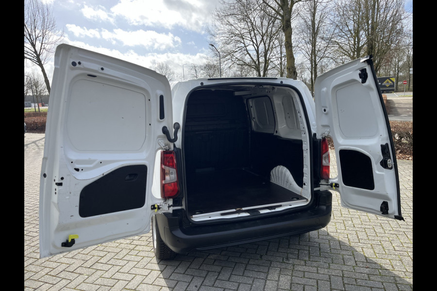 Citroën Berlingo 1.2 PureTech Club 110pk 6-bak BENZINE!