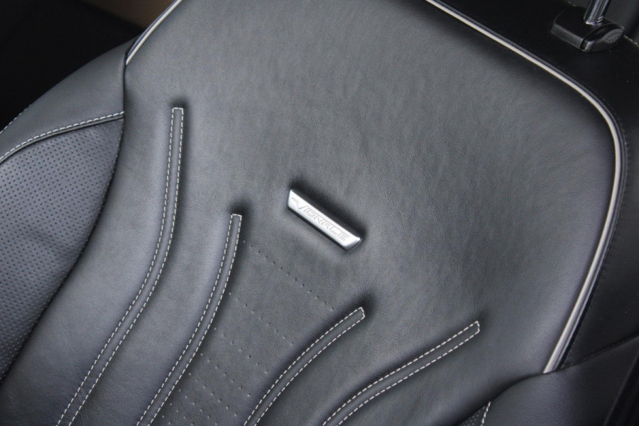 Ford Kuga 2.5 PHEV Vignale | Winterpack | Adaptive Cruise Control | Trekhaak | Climate Control | Camera | Navigatie |