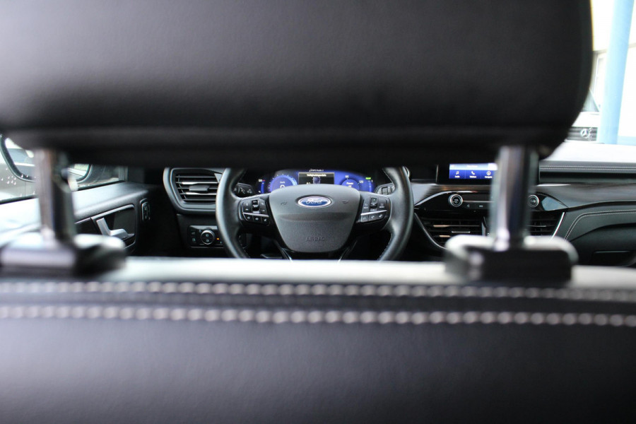 Ford Kuga 2.5 PHEV Vignale | Winterpack | Adaptive Cruise Control | Trekhaak | Climate Control | Camera | Navigatie |