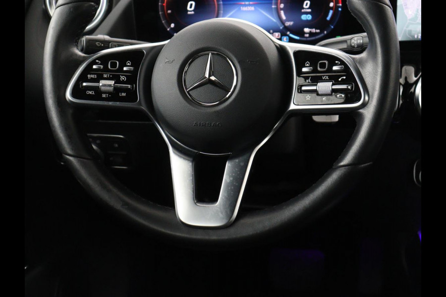 Mercedes-Benz B-Klasse 250e Urban | Leder | Stoelverwarming | Sfeerverlichting | Camera | Park Assist | Navigatie | Full LED | Widescreen | DAB | Cruise control | Bluetooth | Climate control | PHEV | Plug In