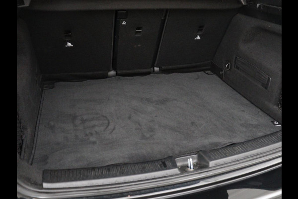 Mercedes-Benz B-Klasse 250e Urban | Leder | Stoelverwarming | Sfeerverlichting | Camera | Park Assist | Navigatie | Full LED | Widescreen | DAB | Cruise control | Bluetooth | Climate control | PHEV | Plug In