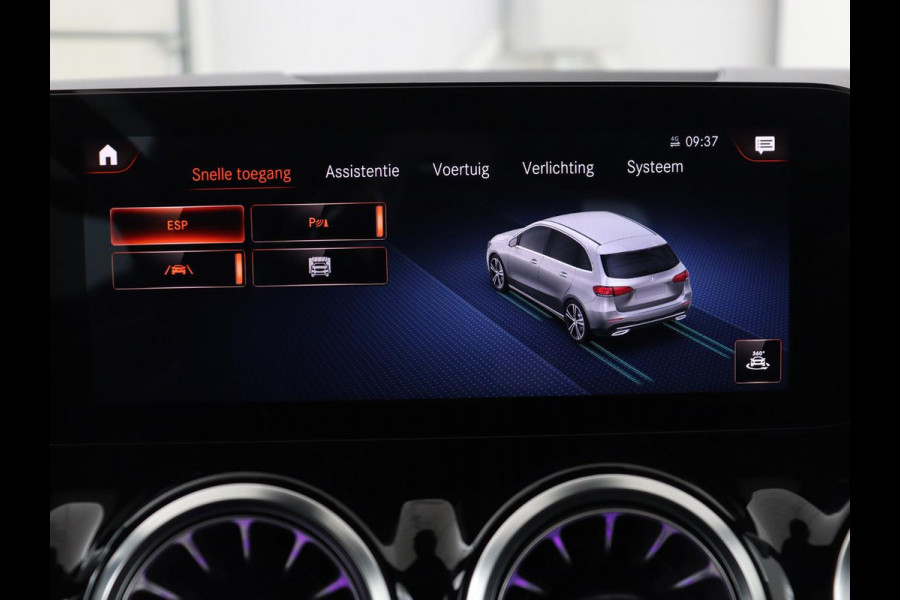 Mercedes-Benz B-Klasse 250e Urban | Leder | Stoelverwarming | Sfeerverlichting | Camera | Park Assist | Navigatie | Full LED | Widescreen | DAB | Cruise control | Bluetooth | Climate control | PHEV | Plug In