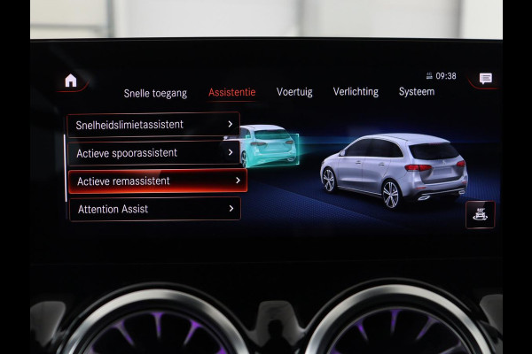 Mercedes-Benz B-Klasse 250e Urban | Leder | Stoelverwarming | Sfeerverlichting | Camera | Park Assist | Navigatie | Full LED | Widescreen | DAB | Cruise control | Bluetooth | Climate control | PHEV | Plug In