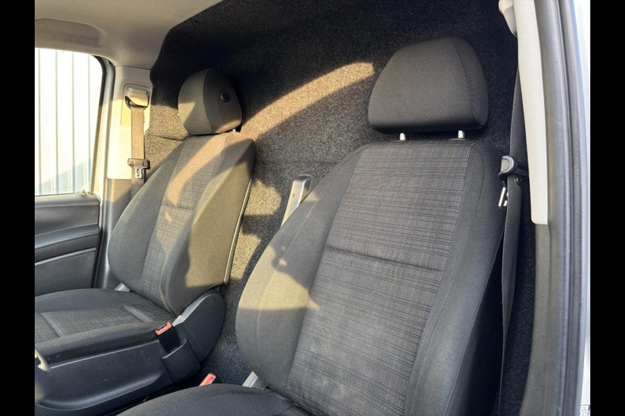 Mercedes-Benz Vito 110 CDI Lang*A/C*CRUISE*HAAK*CAMERA*TEL*IMPERIAAL*