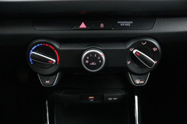 Kia Rio 1.0 T-GDi MHEV DynamicLine - Apple CarPlay/Android Auto - Cruise Control - Climate Control - Camera - Dealer onderhouden - Fabrieksgarantie tot 05-2028