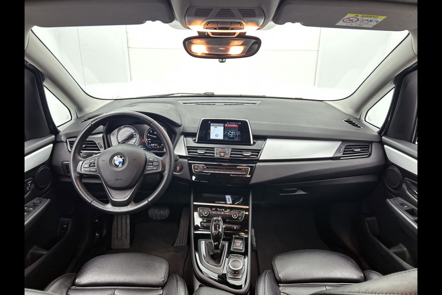 BMW 2 Serie Gran Tourer 218i 7persoons!. Corporate Lease Executive(NL-auto, Dealer OnderH, Navi, Camera, Parkeersensoren, Etc)