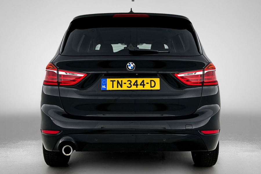 BMW 2 Serie Gran Tourer 218i 7persoons!. Corporate Lease Executive(NL-auto, Dealer OnderH, Navi, Camera, Parkeersensoren, Etc)