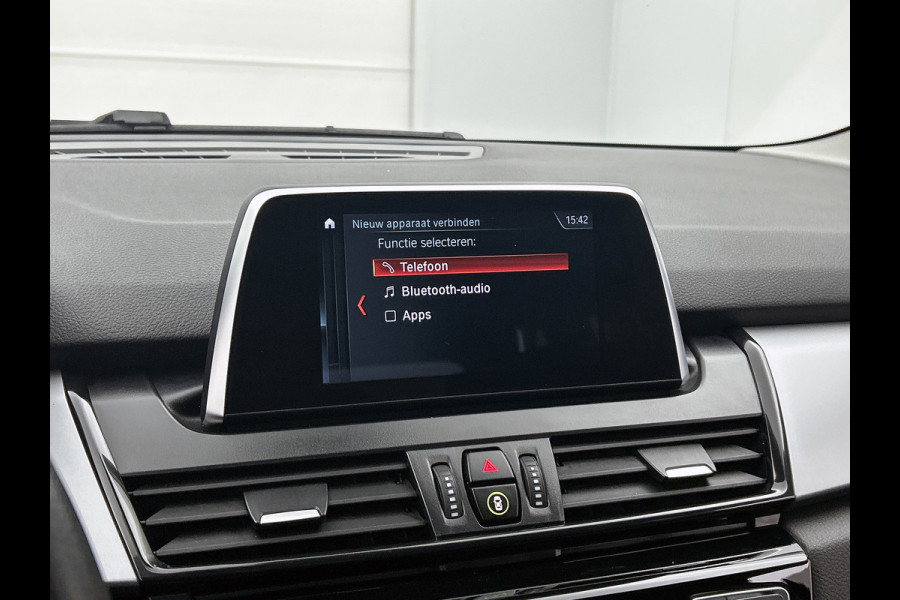 BMW 2 Serie Gran Tourer 218i 7persoons!. Corporate Lease Executive(NL-auto, Dealer OnderH, Navi, Camera, Parkeersensoren, Etc)