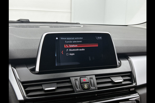 BMW 2 Serie Gran Tourer 218i 7persoons!. Corporate Lease Executive(NL-auto, Dealer OnderH, Navi, Camera, Parkeersensoren, Etc)
