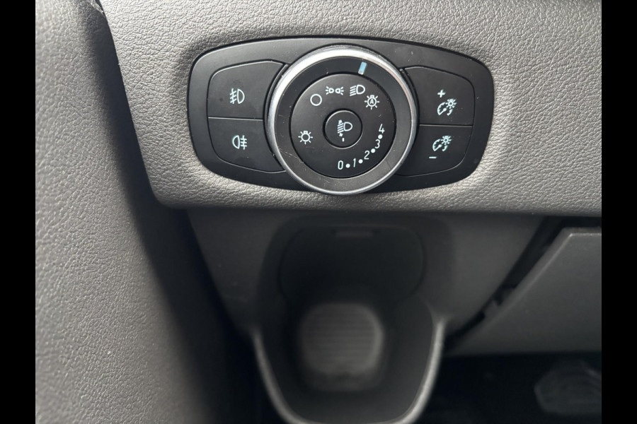 Ford Transit Custom 2.0 TDCI L2H1 DC*AUTOM.*ECC*CRUISE*NAVI*HAAK*CAM*