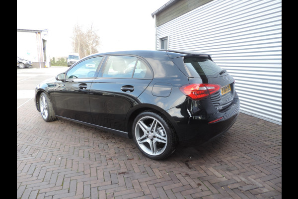 Mercedes-Benz A-Klasse 160 amg velgen lage km