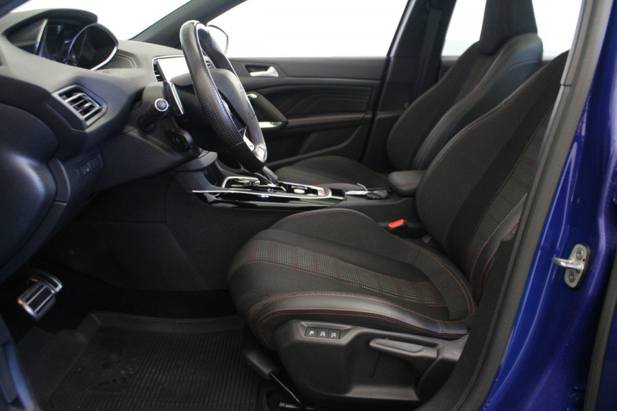 Peugeot 308 SW 1.2 PureTech Blue Lease GT |Pano|Massage|