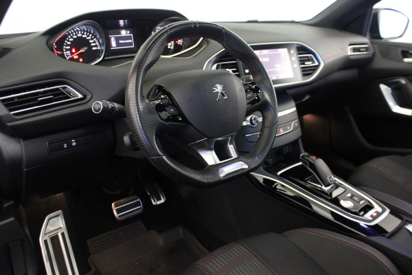 Peugeot 308 SW 1.2 PureTech Blue Lease GT |Pano|Massage|