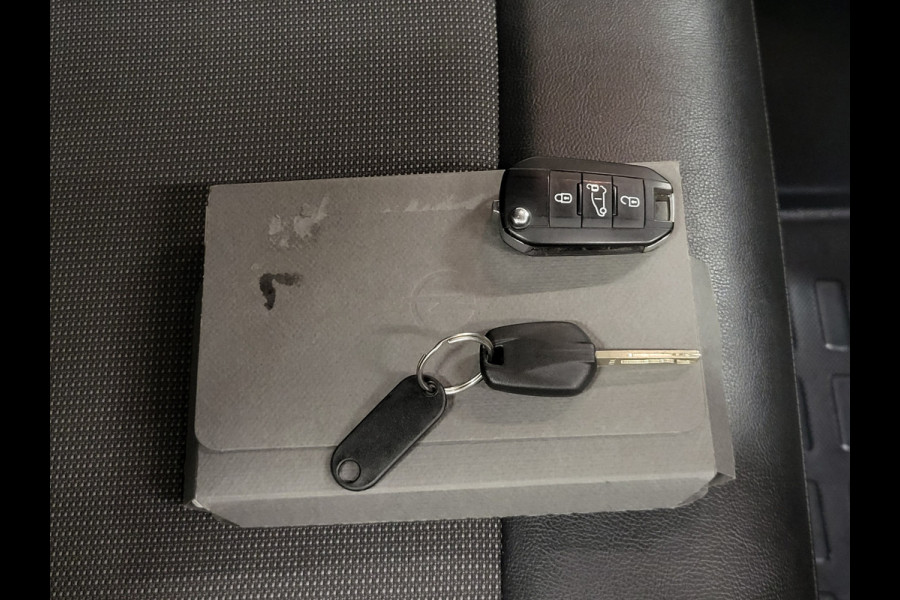 Opel Vivaro 2.2CDTI L3/H1 Euro 6!