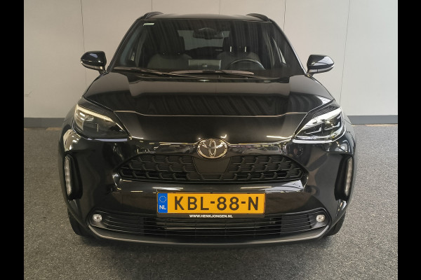 Toyota Yaris Cross 1.5 Hybrid 115 First Edition Rijklaar + fabrieksgarantie Henk Jongen Auto's in Helmond,  al 50 jaar service zoals 't hoort!