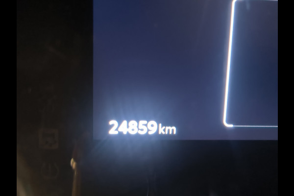 Toyota Yaris Cross 1.5 Hybrid 115 First Edition Rijklaar + fabrieksgarantie Henk Jongen Auto's in Helmond,  al 50 jaar service zoals 't hoort!