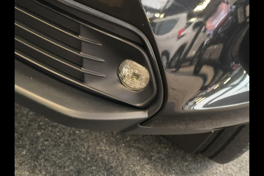 Toyota Yaris Cross 1.5 Hybrid 115 First Edition Rijklaar + fabrieksgarantie Henk Jongen Auto's in Helmond,  al 50 jaar service zoals 't hoort!